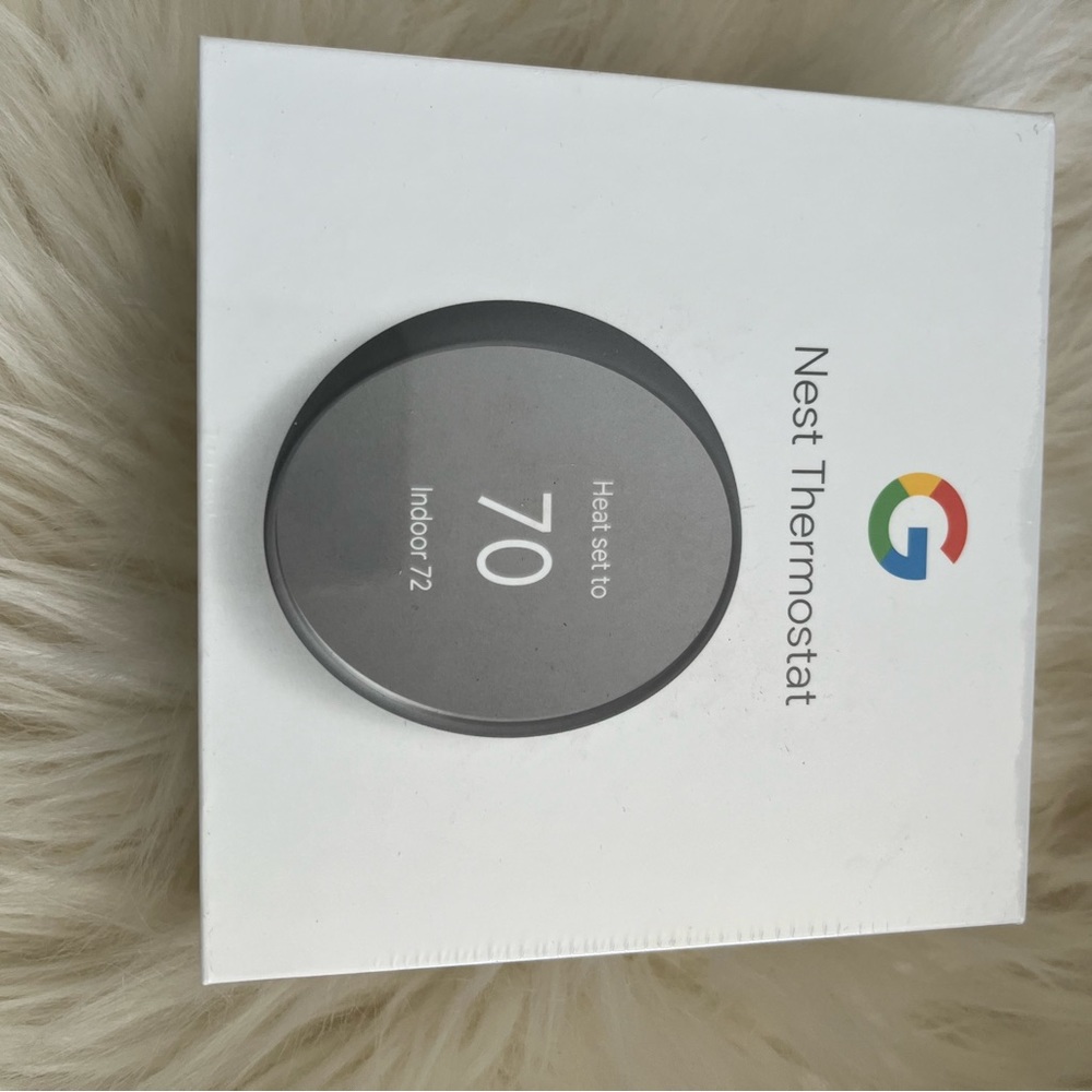 Brand New Smart Nest Thermostat (Graphite)
